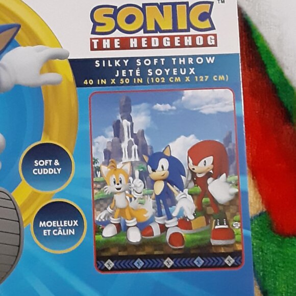Sega Sonic the Hedgehog Silky Soft Throw 40" x 50" - Picture 3 of 3